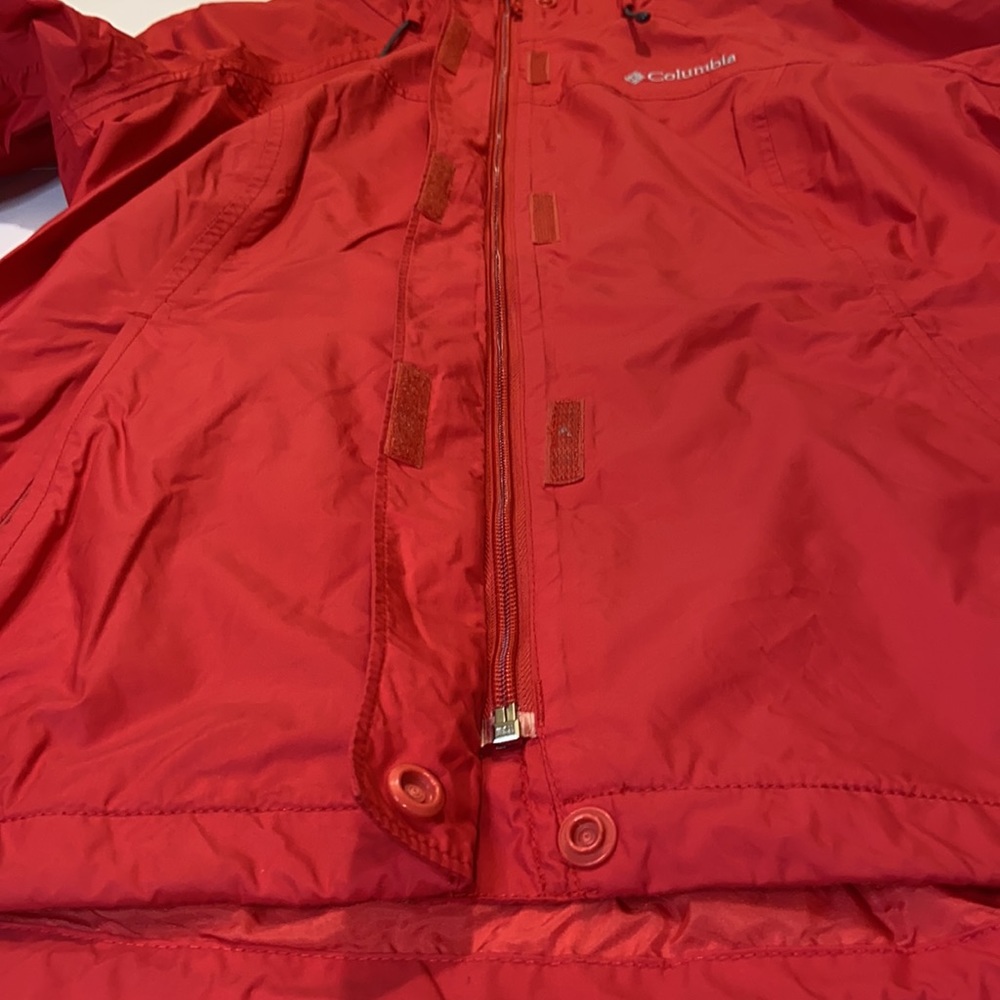 Red Columbia jacket - Picture 5 of 14